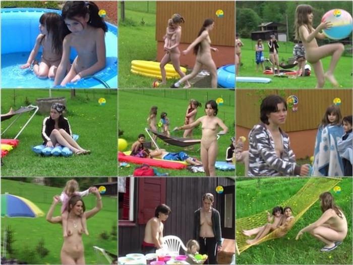 Naturist Freedom Meadow video [ギャラリーヌーディズム]